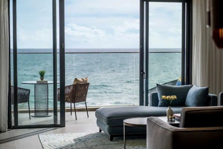 1- Bedroom Grand Oceanfront Suite